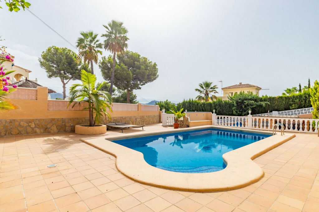 Detached Villa Moraira Alicante - image 40