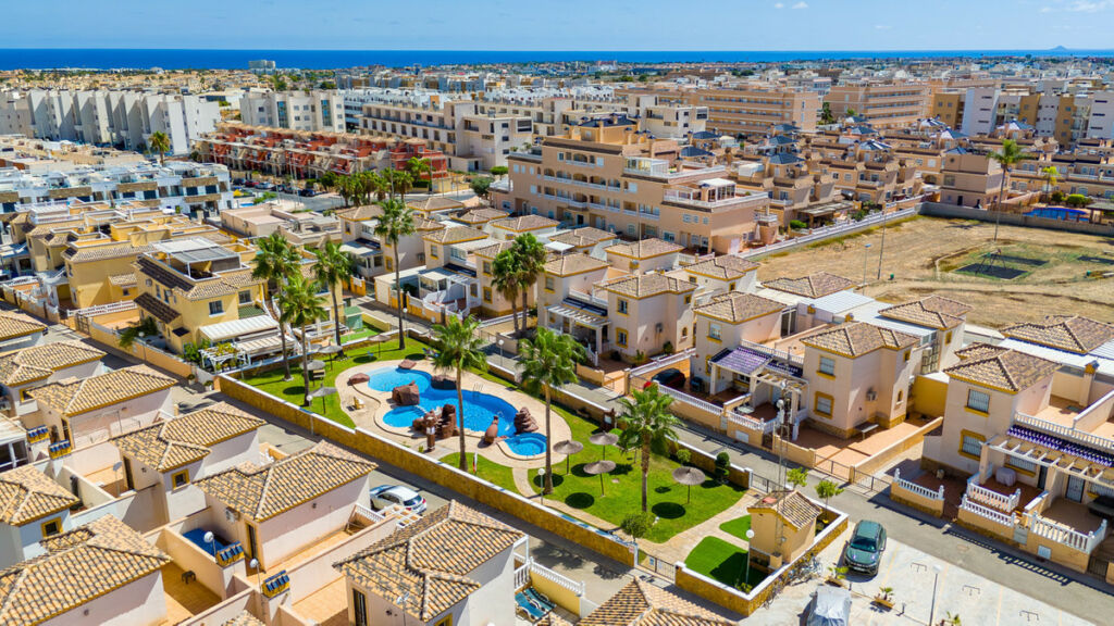 Penthouse Villamartin Alicante - image 40