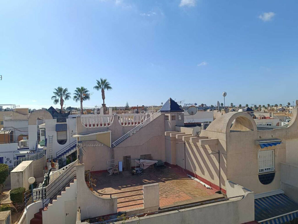 Townhouse Torrevieja Alicante - image 40