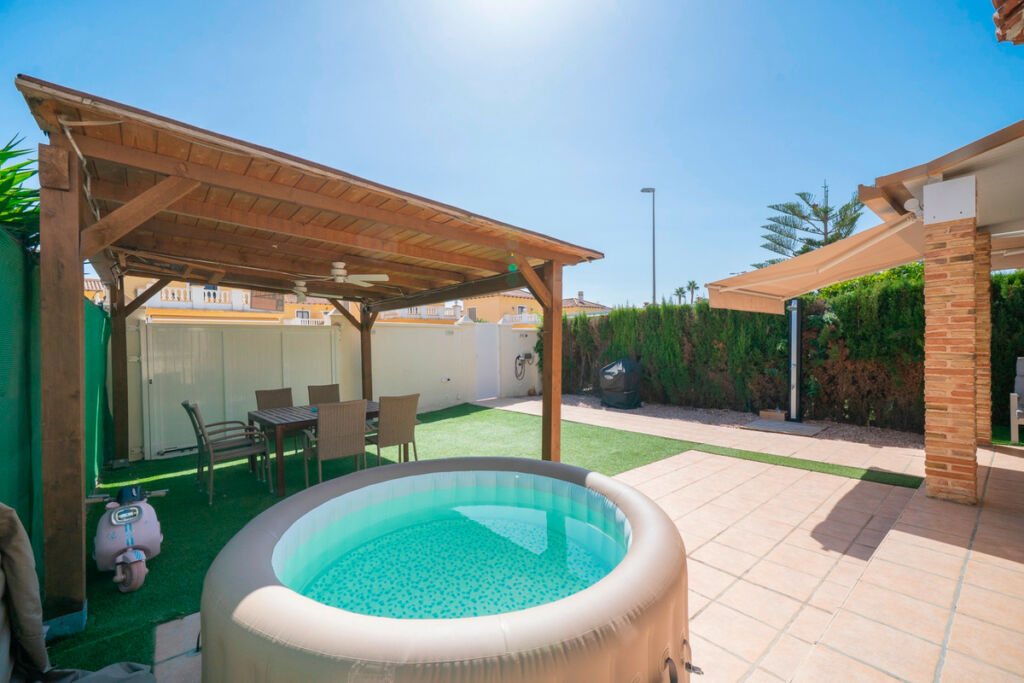 Townhouse Guardamar del Segura Alicante - image 40