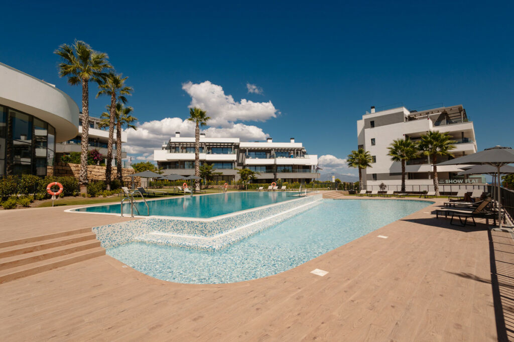 Middle Floor Apartment Estepona Málaga - image 40