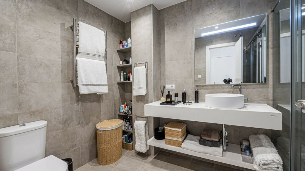 Detached Villa Benalmadena Málaga - image 40