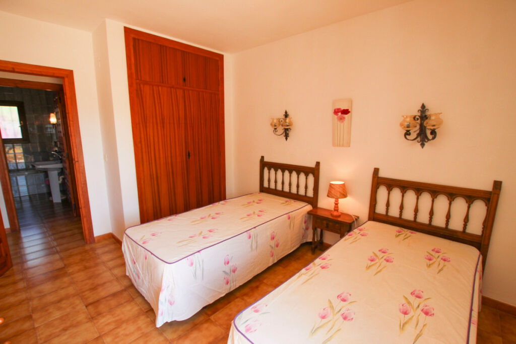 Detached Villa Calpe Alicante - image 40