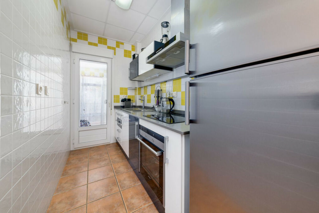 Bungalow Mil Palmeras Alicante - image 28