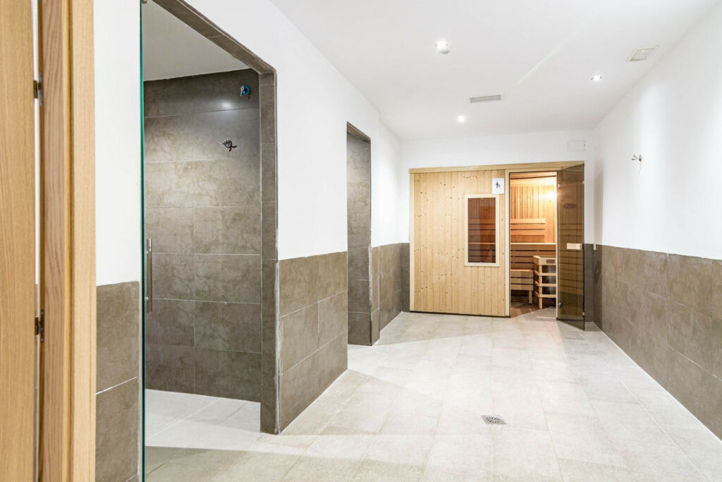Ground Floor Apartment Selwo Málaga - image 40