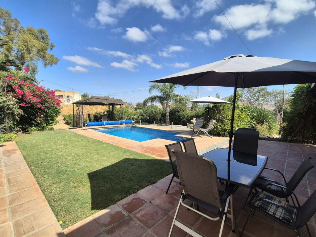 Detached Villa Coín Málaga - image 39