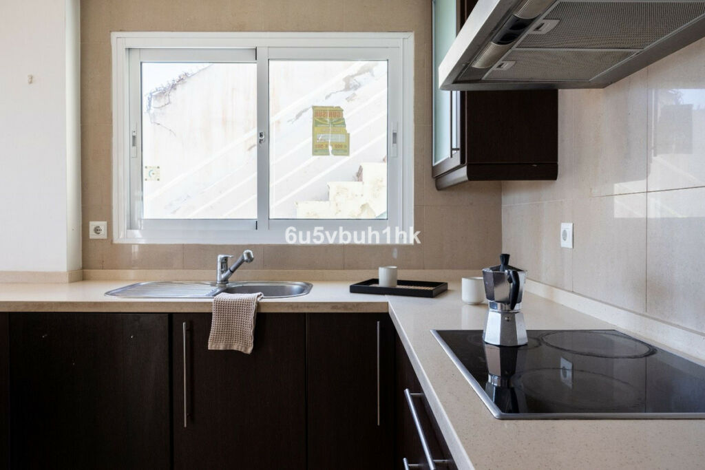 Detached Villa Benalmadena Málaga - image 40