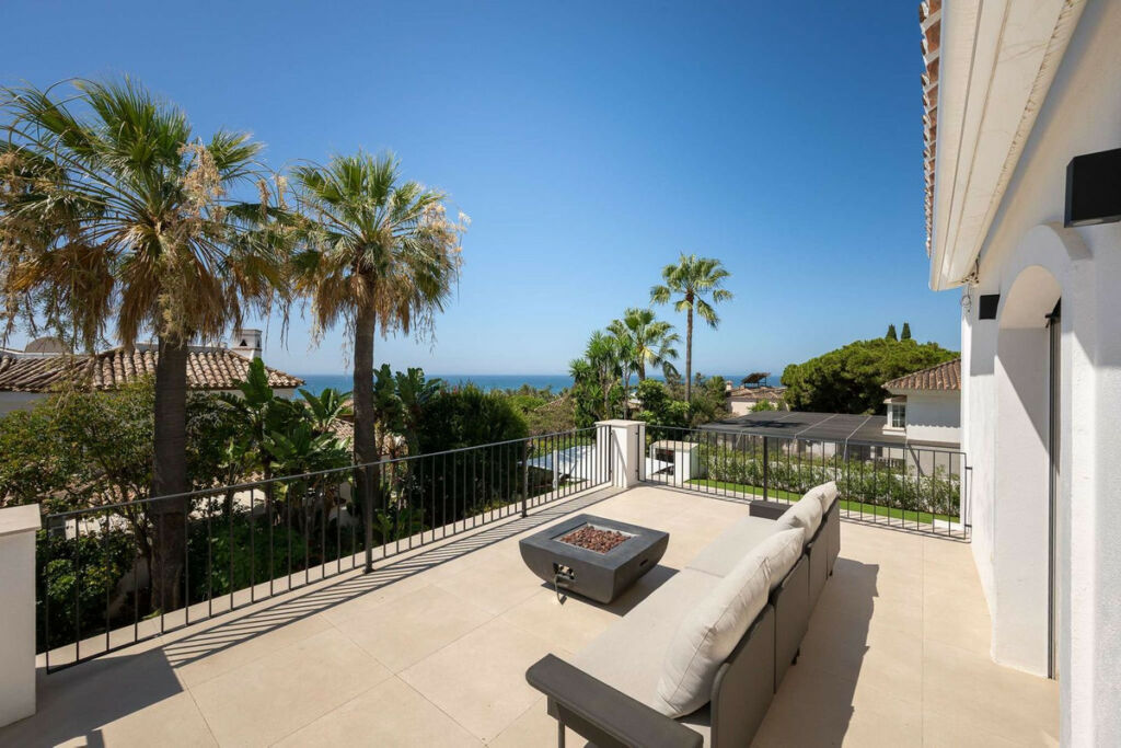 Detached Villa Marbesa Málaga - image 40
