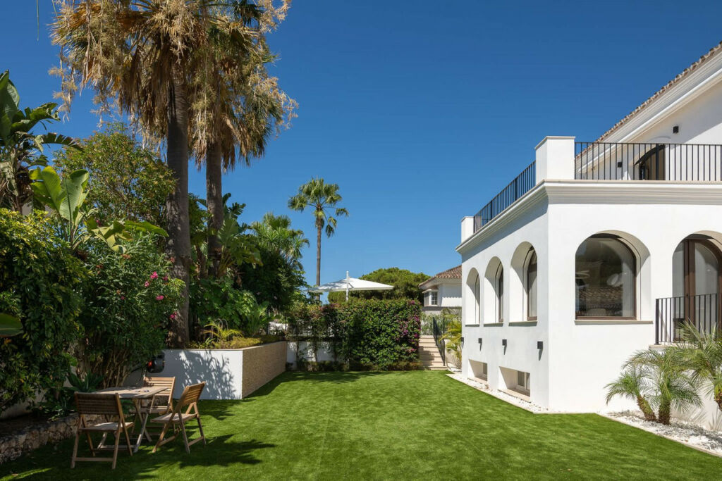 Detached Villa Marbesa Málaga - image 41