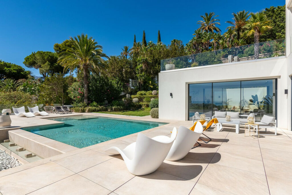 Detached Villa Río Real Málaga - image 42