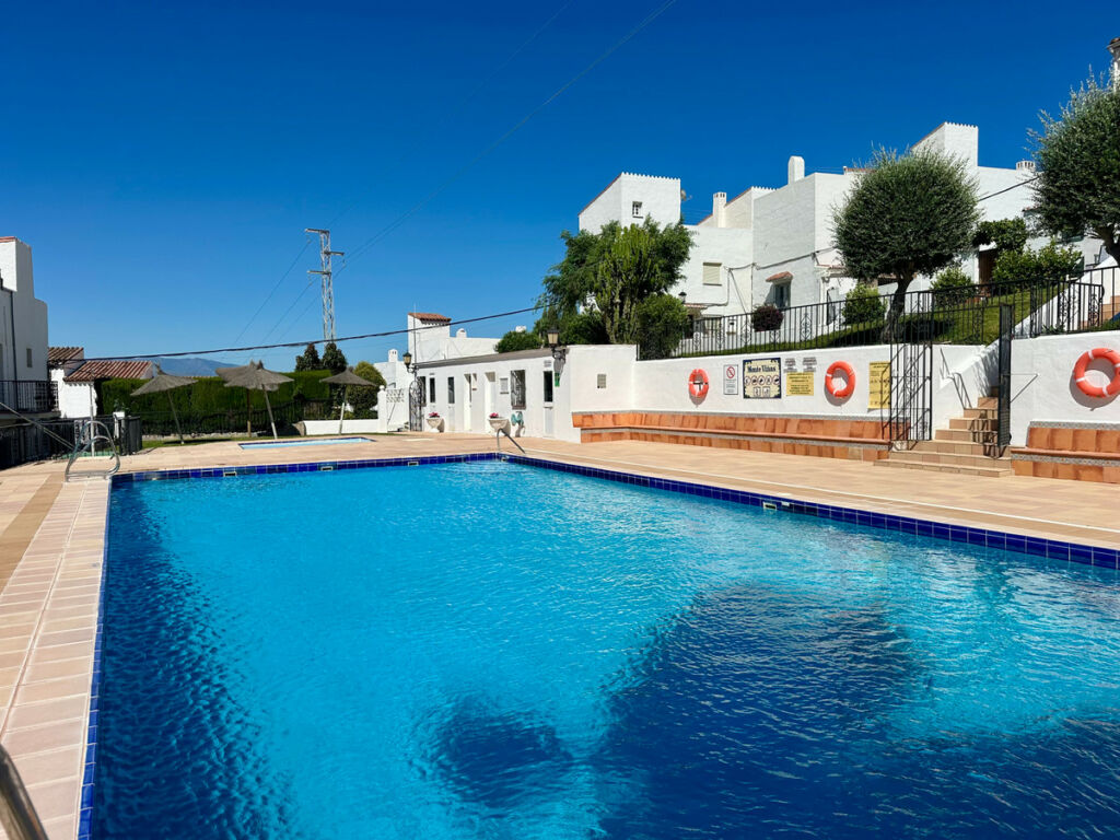 Detached Villa Manilva Málaga - image 41