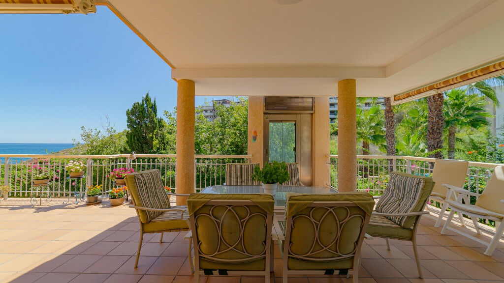 Detached Villa Campoamor Alicante - image 41