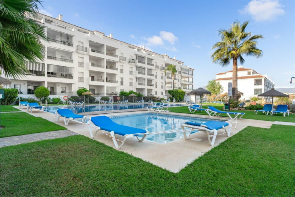 Middle Floor Apartment Miraflores Málaga - image 39