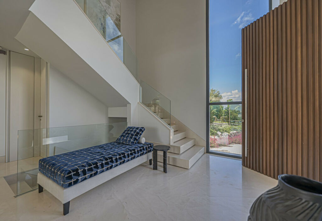 Detached Villa The Golden Mile Málaga - image 41