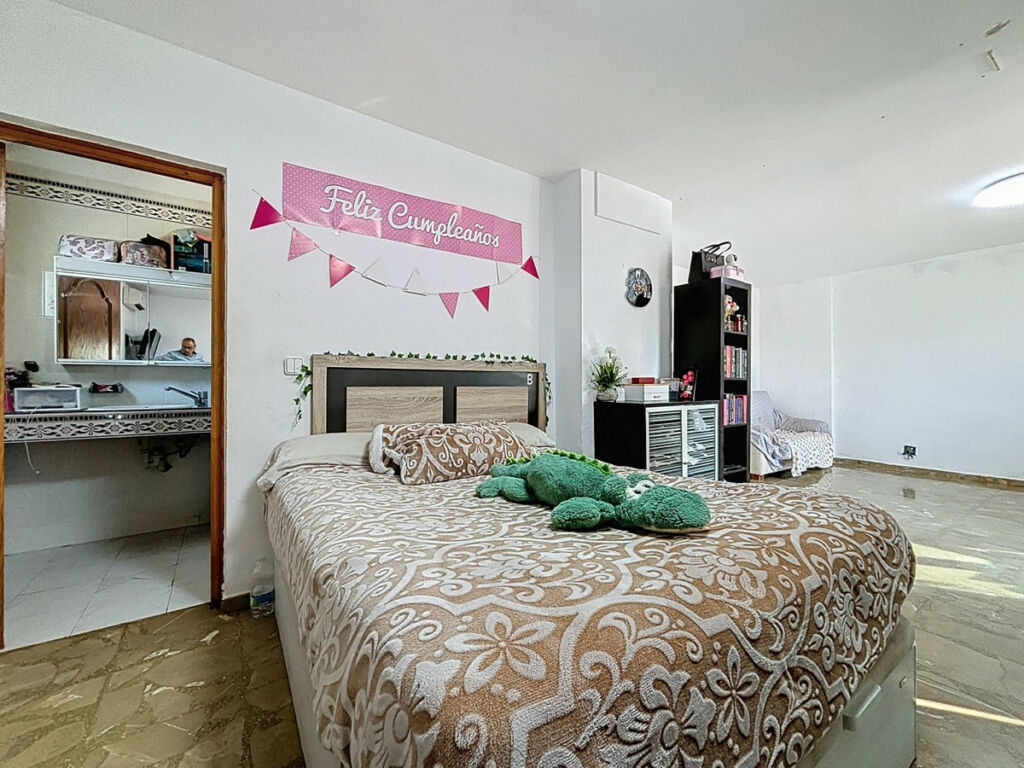 Detached Villa Almayate Málaga - image 41
