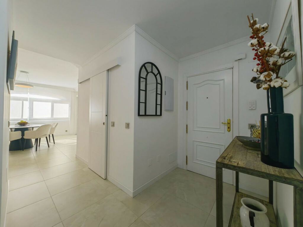Middle Floor Apartment Estepona Málaga - image 41