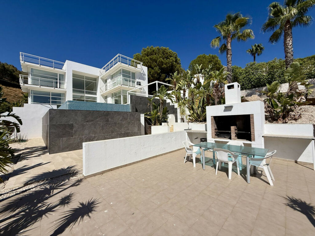Detached Villa Valtocado Málaga - image 42
