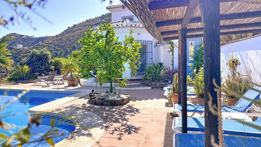 Detached Villa Arenas Málaga - image 42