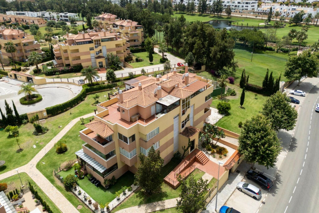 Middle Floor Apartment La Cala de Mijas Málaga - image 41