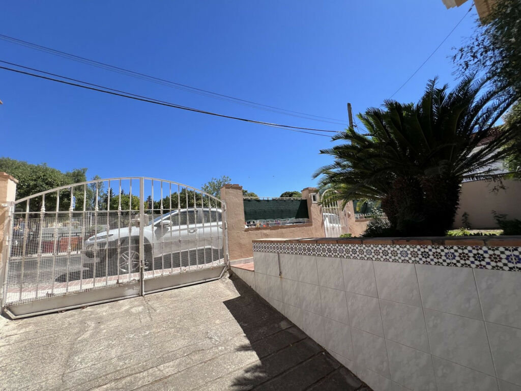 Semi-Detached House Benalmadena Málaga - image 42