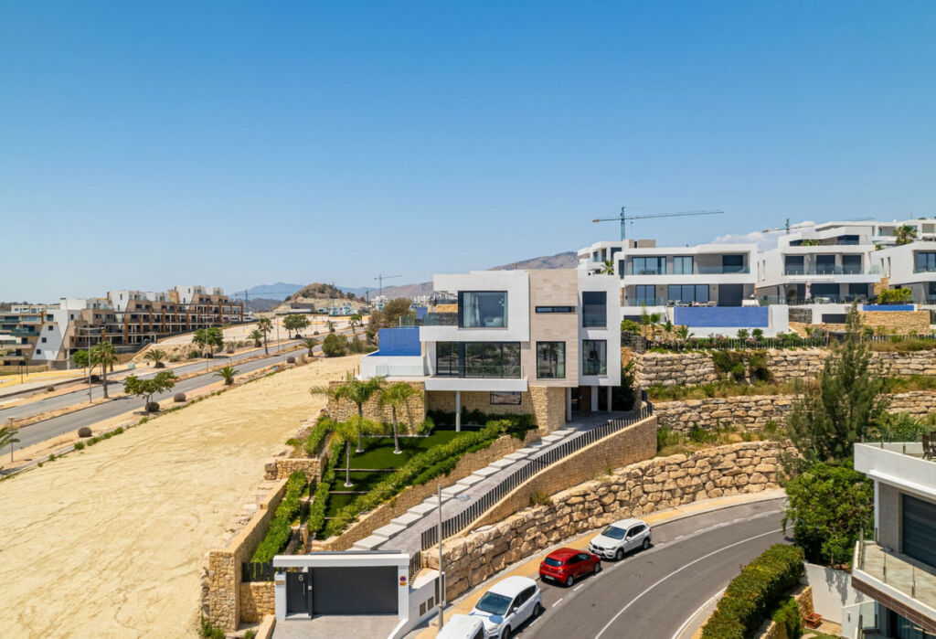 Detached Villa Finestrat Alicante - image 42