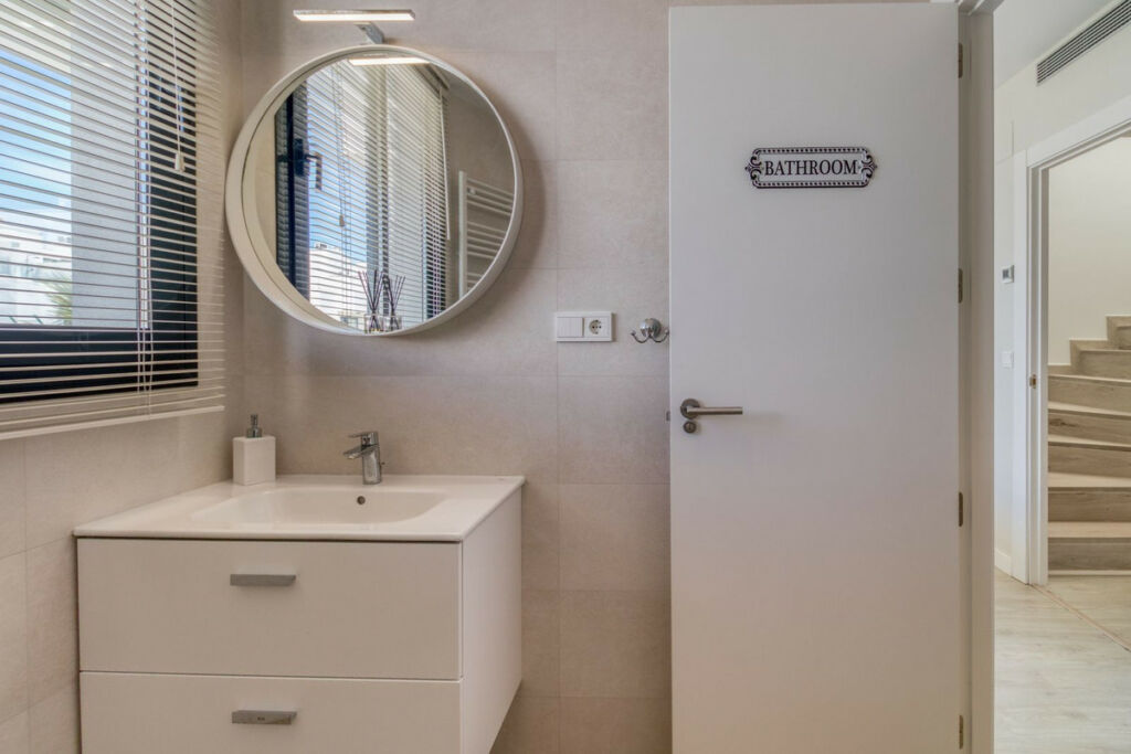 Townhouse Fuengirola Málaga - image 42