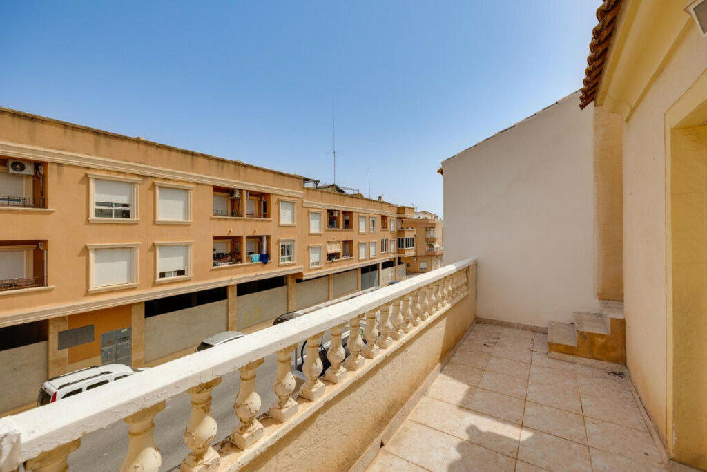Townhouse Los Montesinos Alicante - image 42