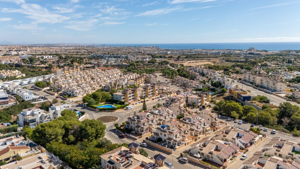 Semi-Detached House Playa Golf Alicante - image 42