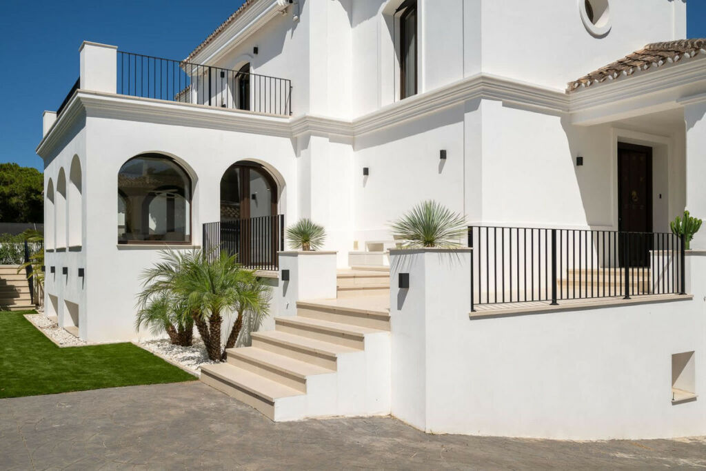 Detached Villa Marbesa Málaga - image 42