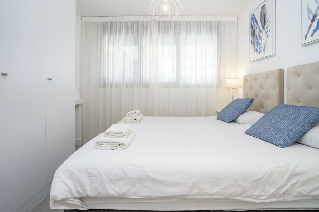 Middle Floor Apartment Estepona Málaga - image 42