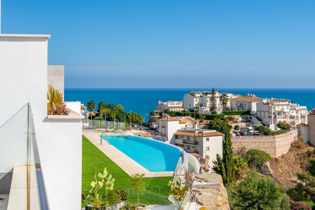 Penthouse La Capellania Málaga - image 42