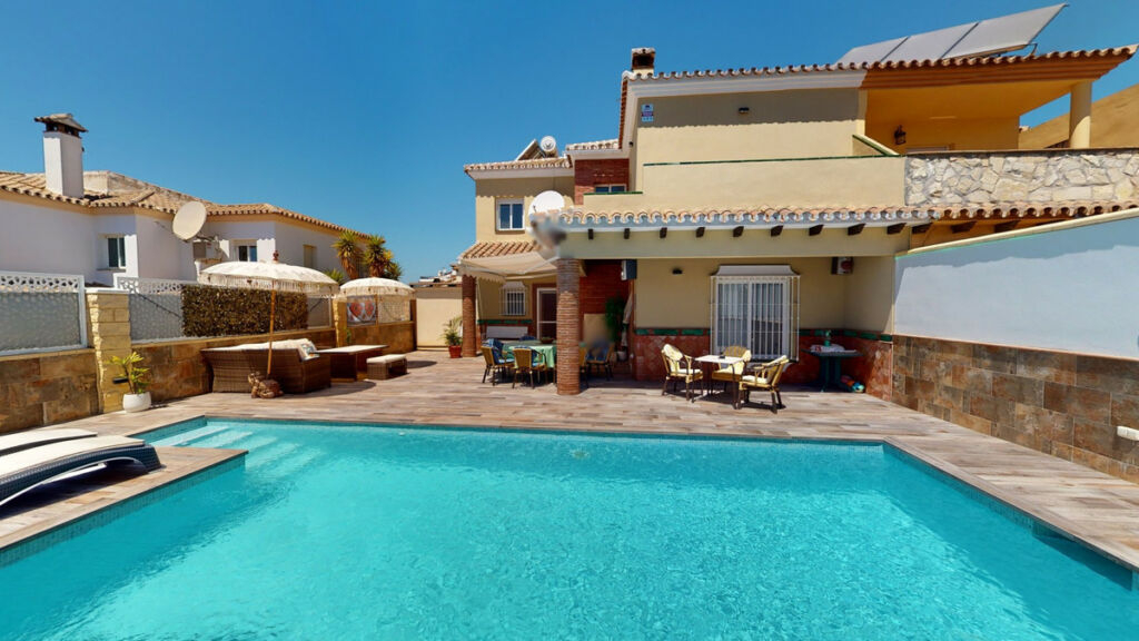 Semi-Detached House Torre del Mar Málaga - image 42