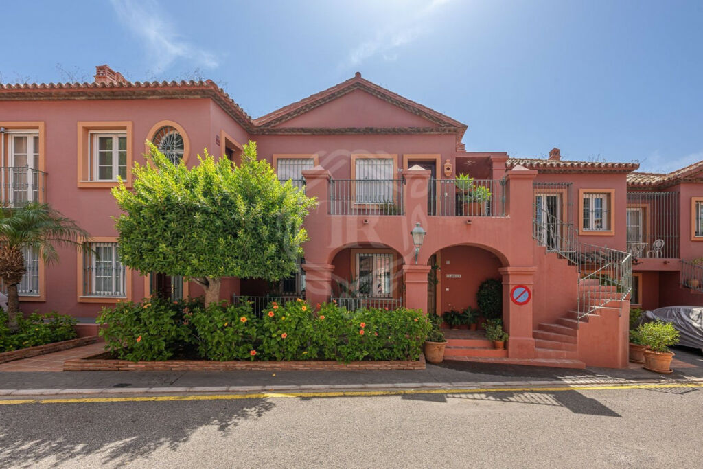 Duplex Monte Halcones Málaga - image 42