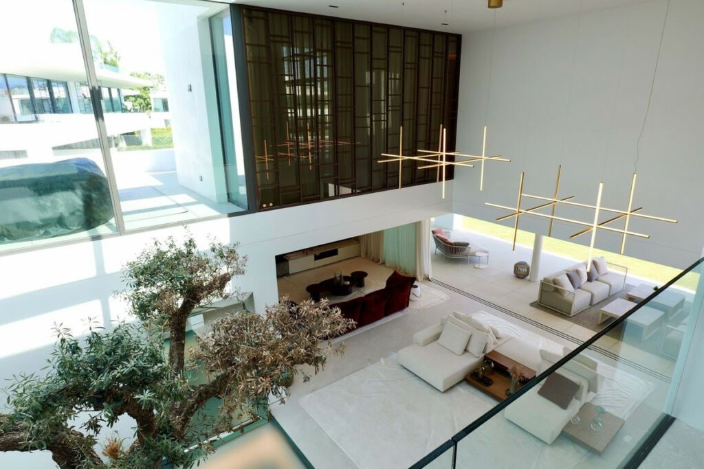 Detached Villa The Golden Mile Málaga - image 42