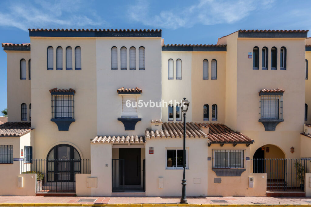 Townhouse Casares Málaga - image 42