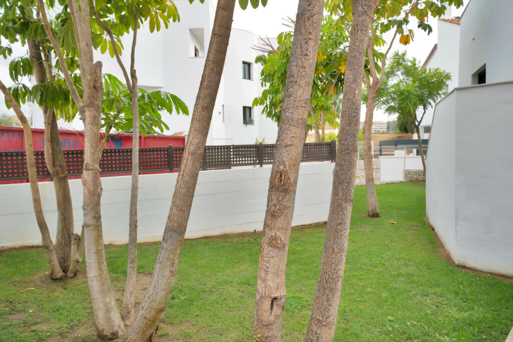 Detached Villa Riviera del Sol Málaga - image 42