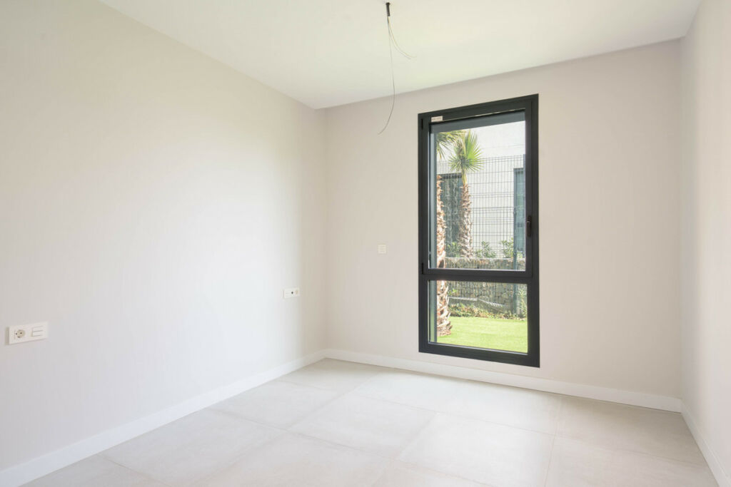 Townhouse El Chaparral Málaga - image 42