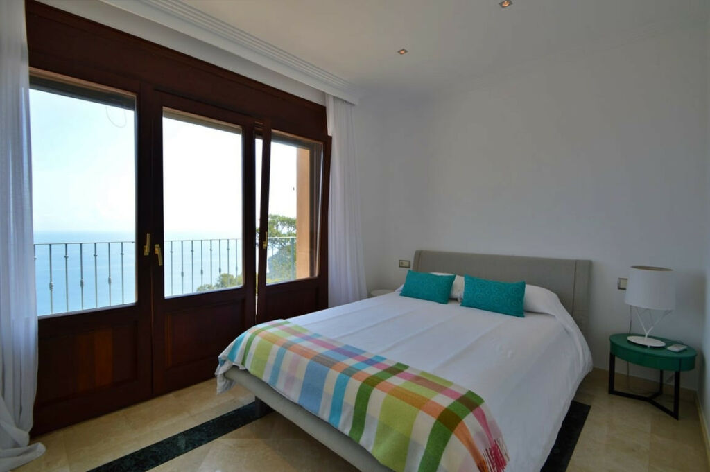 Detached Villa Javea Alicante - image 42