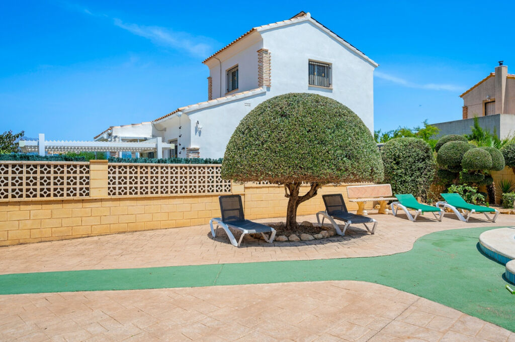 Detached Villa Polop Alicante - image 42