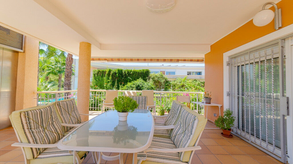 Detached Villa Campoamor Alicante - image 42