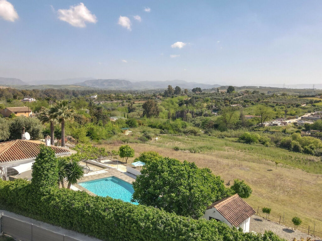 Detached Villa Coín Málaga - image 42