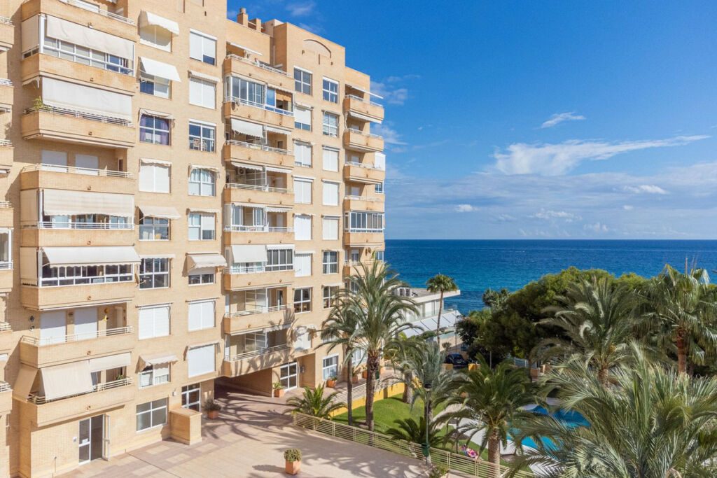 Middle Floor Apartment El Campello Alicante - image 42
