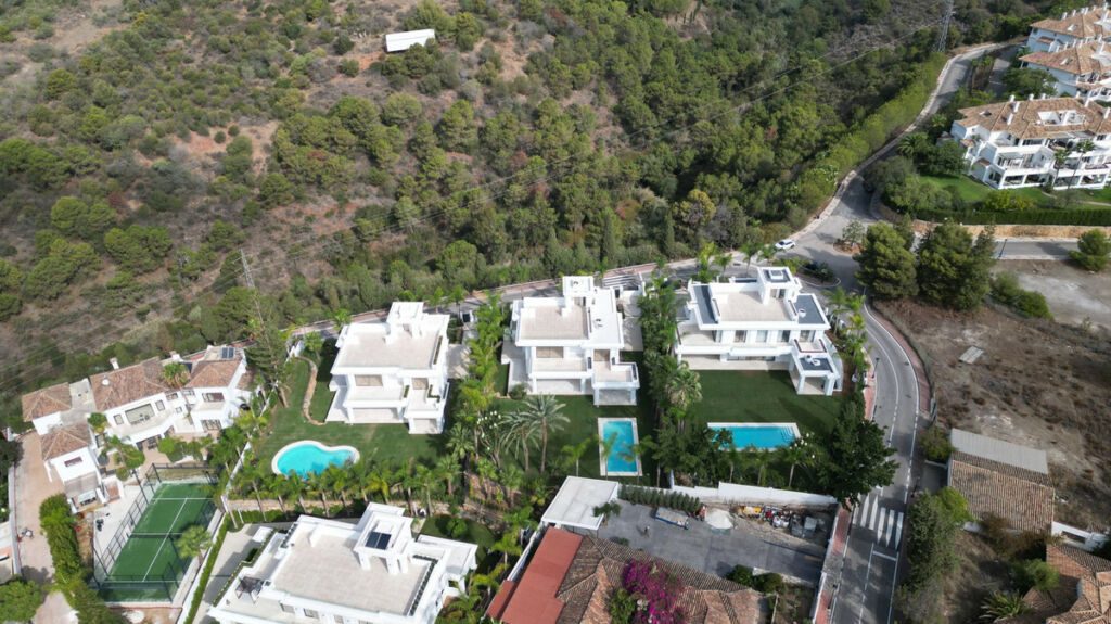 Detached Villa The Golden Mile Málaga - image 42