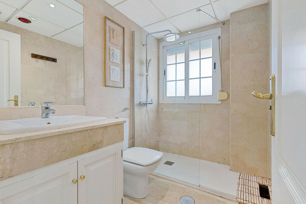 Top Floor Apartment Marbella Málaga - image 42