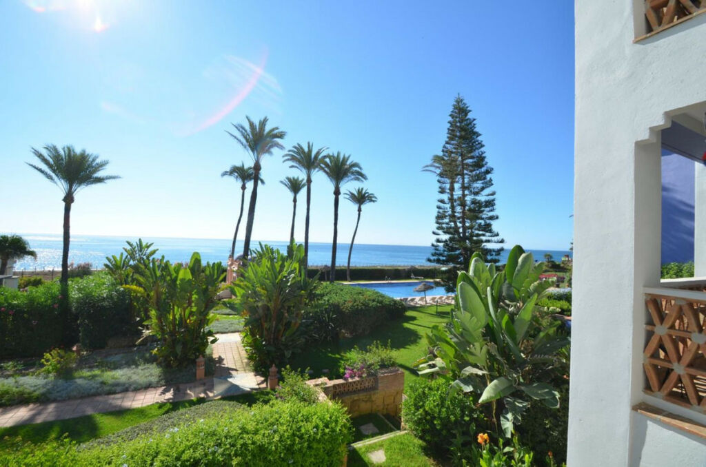 Middle Floor Apartment Casares Playa Málaga - image 42