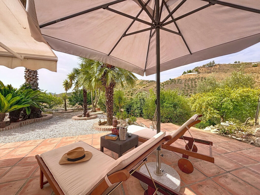 Detached Villa Canillas de Albaida Málaga - image 47
