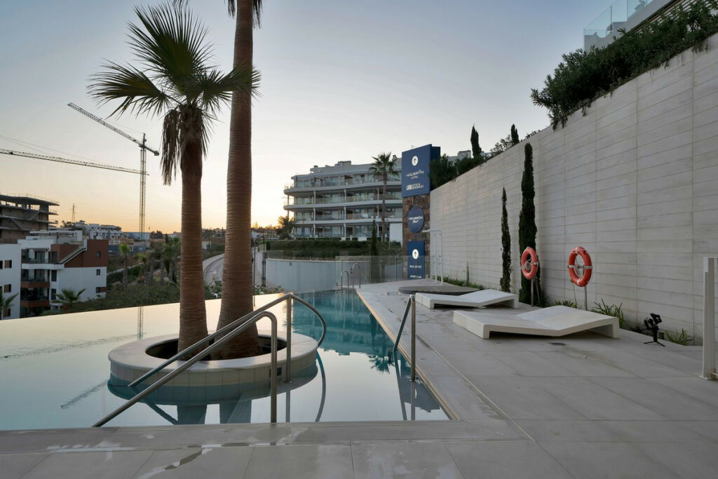 Penthouse Fuengirola Málaga - image 40