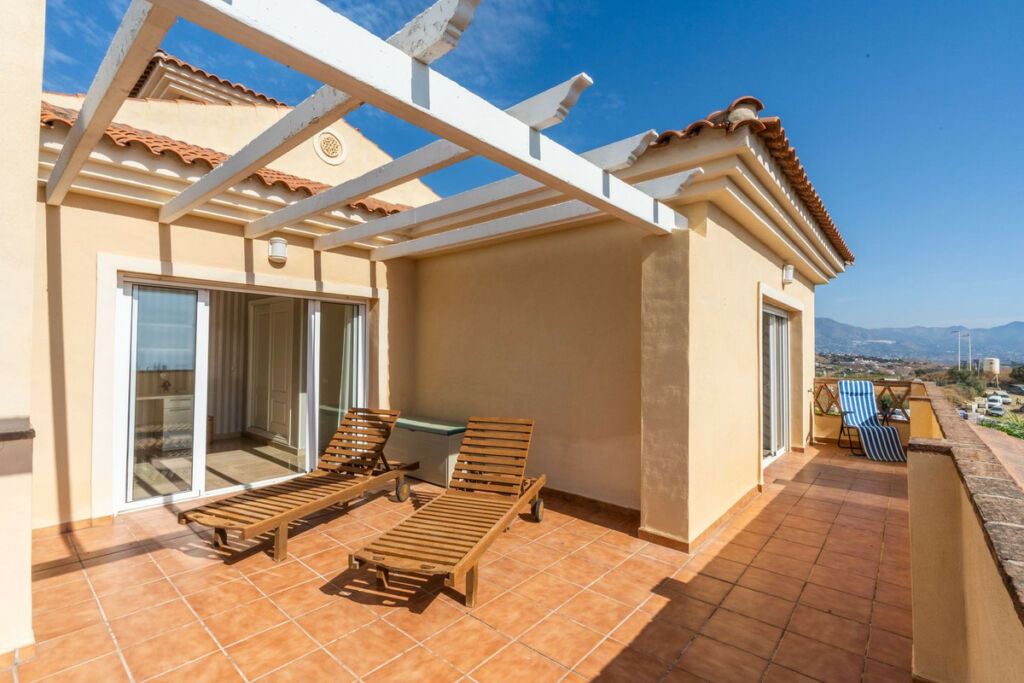 Detached Villa Riviera del Sol Málaga - image 42