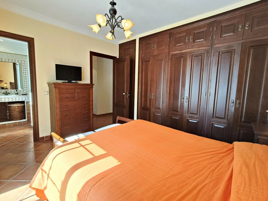 Townhouse Manilva Málaga - image 40