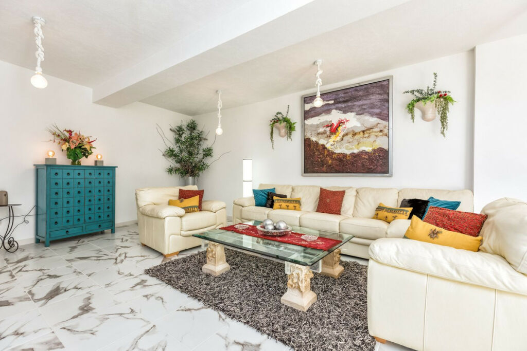 Detached Villa Estepona Málaga - image 43
